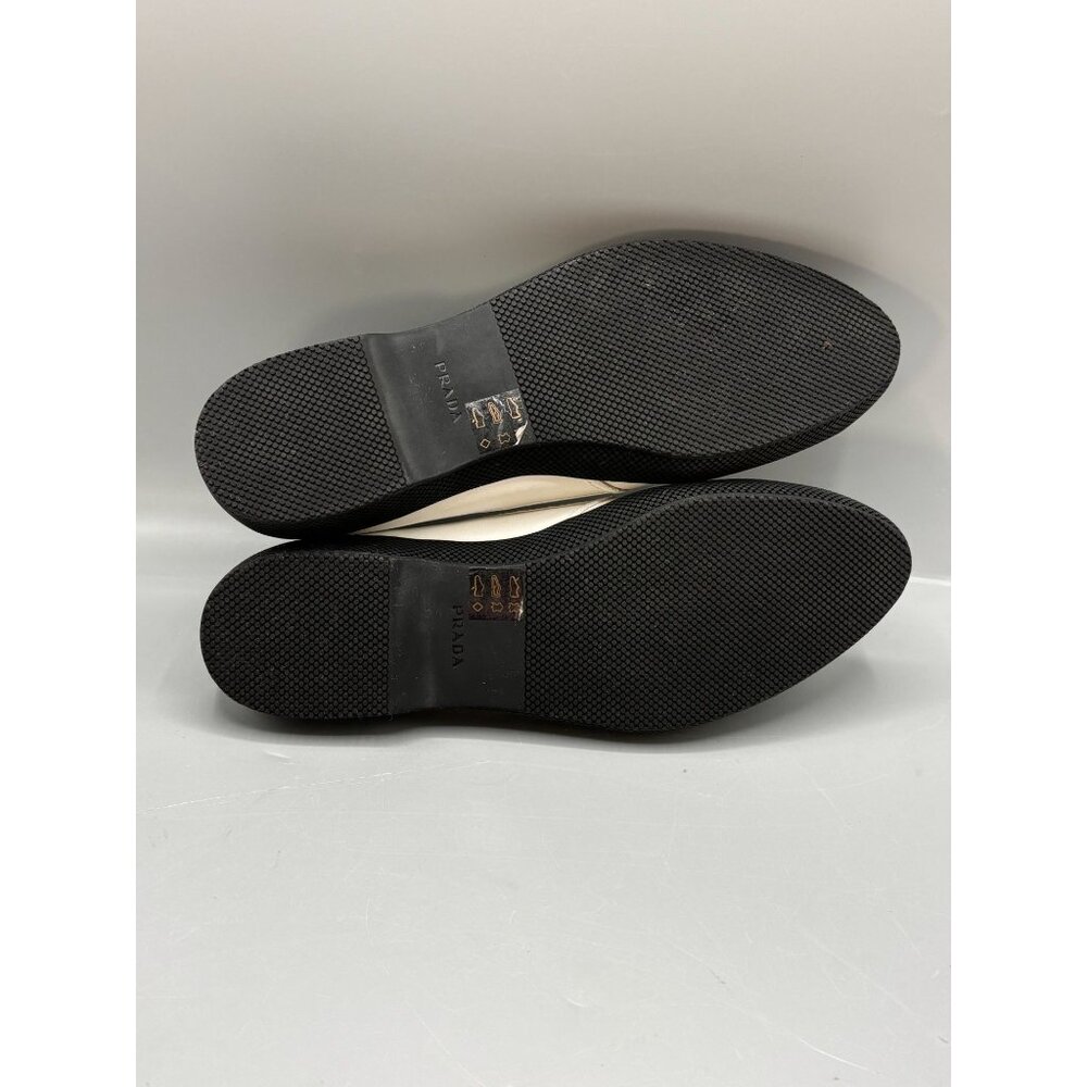 Prada Slip-On Loafers Shoes Arrow & Heart Design Size 38.5 White & Black - Picture 8 of 9